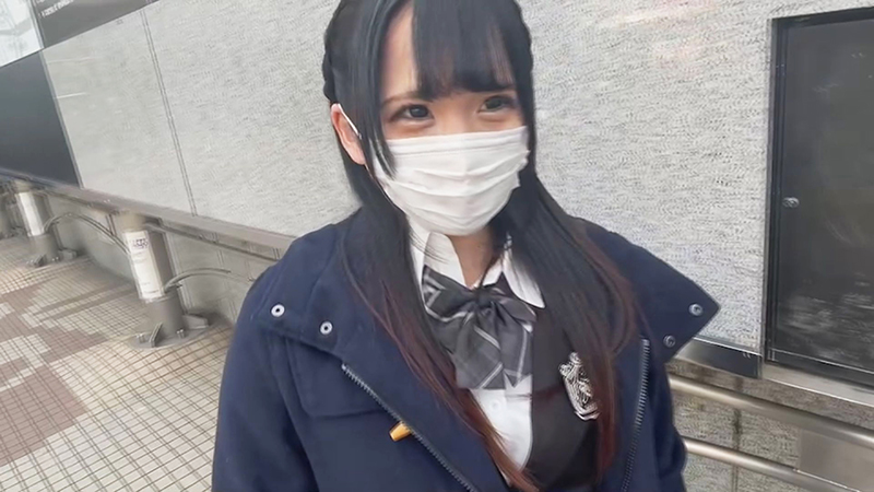 街で見かけた超絶可愛い女子校生は竿あり玉ありのニューハーフちゃん。 サンプル動画サムネイル